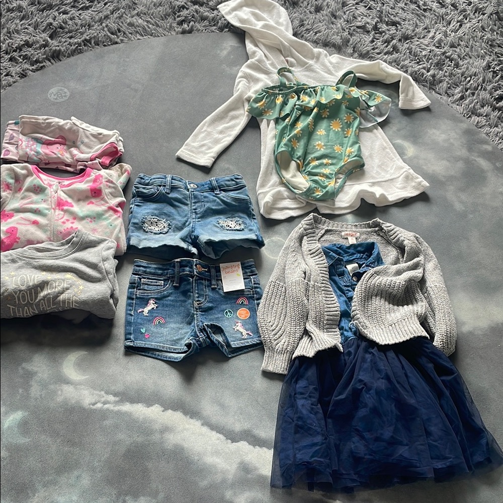 3T Girl’s lot of clothes 10 pieces- Osh Kosh, Cat & Jack and more!